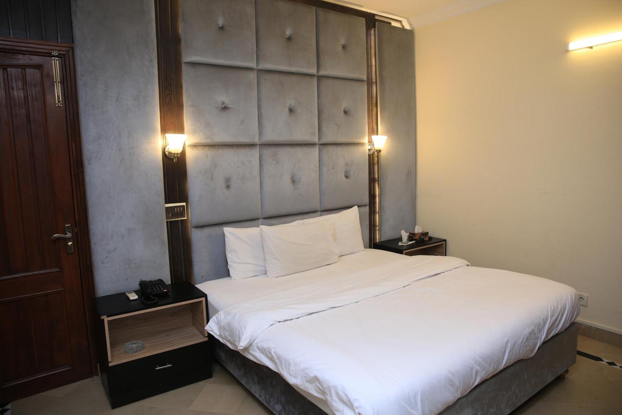 Orbit Residency F-7 Hotell Islamabad Eksteriør bilde