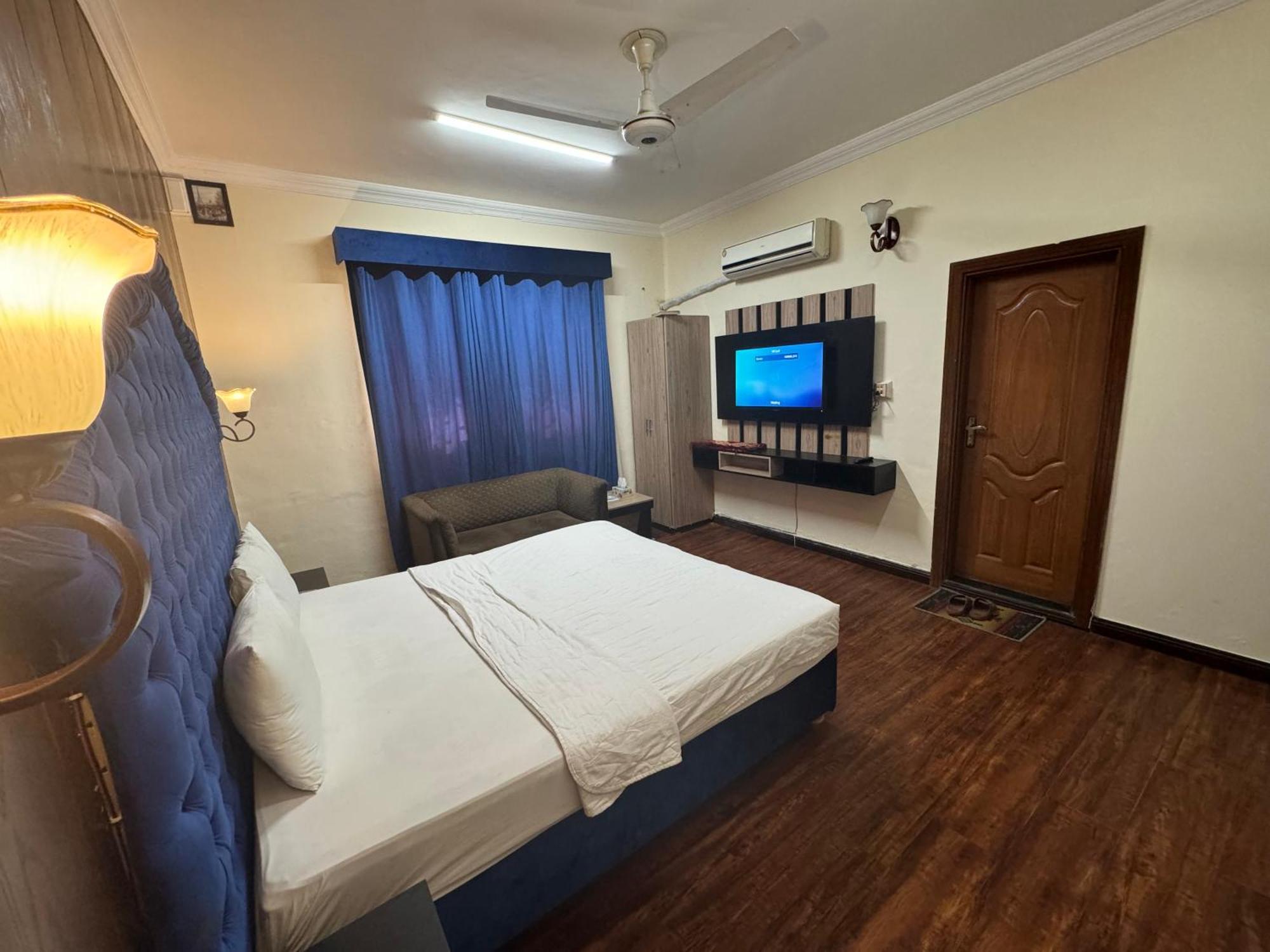 Orbit Residency F-7 Hotell Islamabad Eksteriør bilde